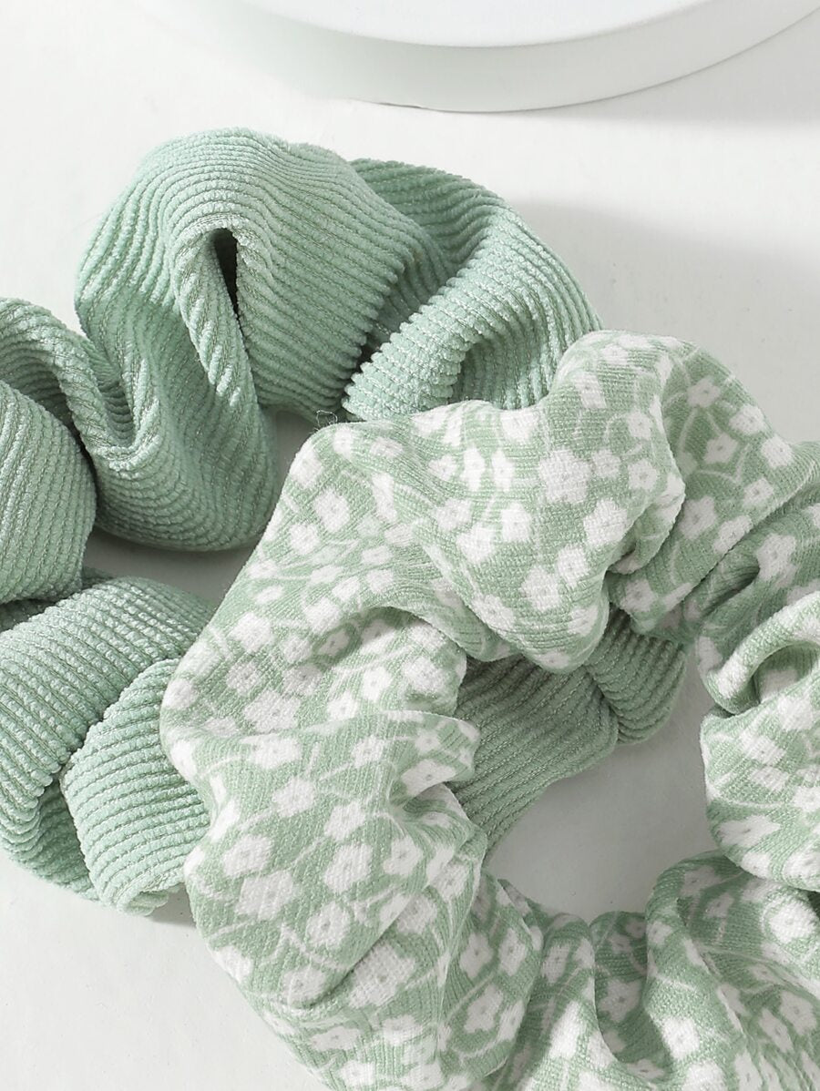 Purple & White Floral Ruffle Socks